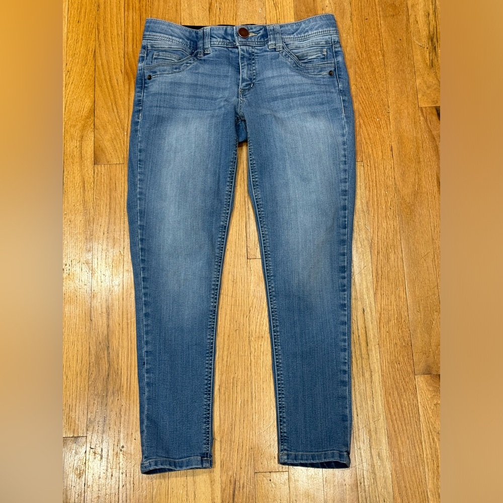 Democracy Jeans